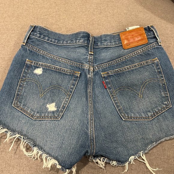 501 HIGH RISE WOMEN'S SHORTS - Picture 2 of 4